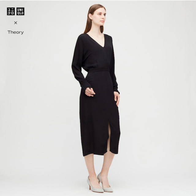 UNIQLO Theoryコラボ Vネックワンピース