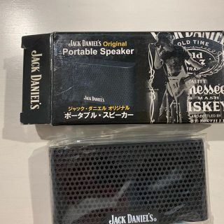 【美品】ポータブルスピーカー　JACK DANIEL'S(スピーカー)