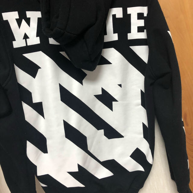 OFF-WHITE(オフホワイト)のoff-white パーカー レディースのトップス(パーカー)の商品写真