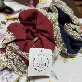 アクシーズファム(axes femme)の新品未使用 axes femmeシュシュ赤色＆青色☆(ヘアゴム/シュシュ)