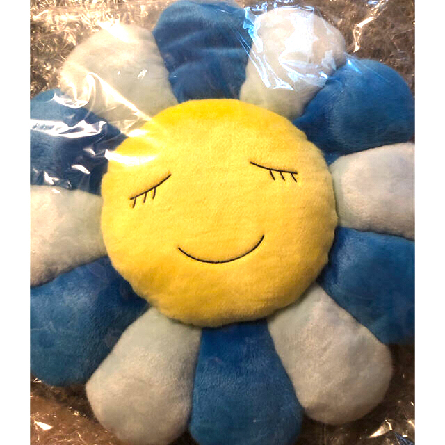 MOMA(モマ)の村上隆　お花　Flower Cushion ブルー　60cm❣️カイカイキキ エンタメ/ホビーのおもちゃ/ぬいぐるみ(キャラクターグッズ)の商品写真