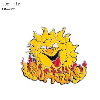 シュプリーム(Supreme)のSupreme Sun Pin(バッジ/ピンバッジ)