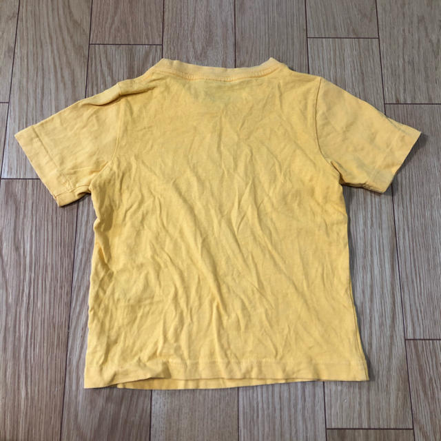 GU(ジーユー)のTシャツ キッズ/ベビー/マタニティのキッズ服男の子用(90cm~)(Tシャツ/カットソー)の商品写真