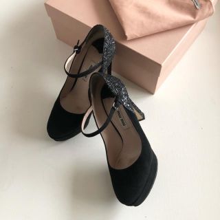 ミュウミュウ(miumiu)のMIU MIU スエード×グリッターパンプス 36 1/2サイズ(ハイヒール/パンプス)