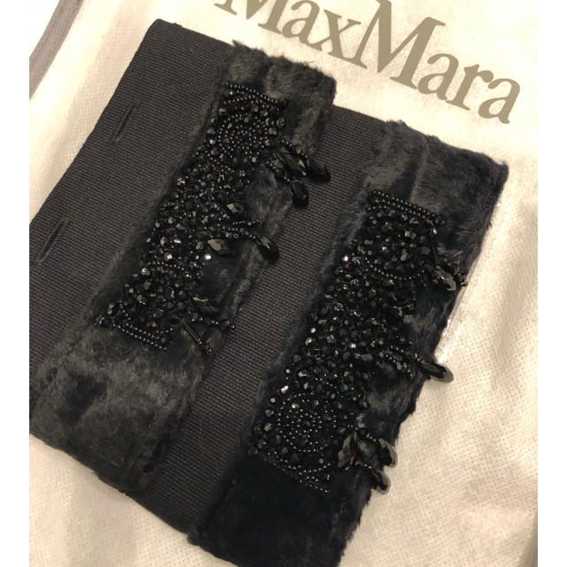 S MaxMara 袖 ビジュー カフス 付け袖 マックスマーラ - ファッション小物