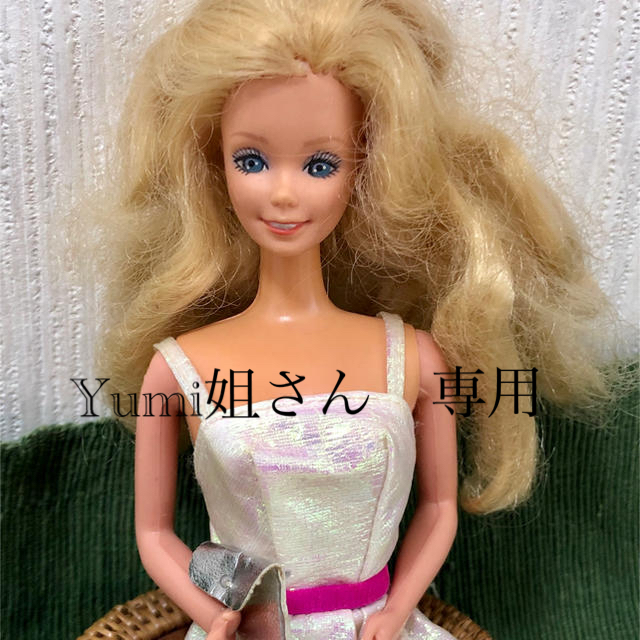 外国版フランスで購入　Barbie人形