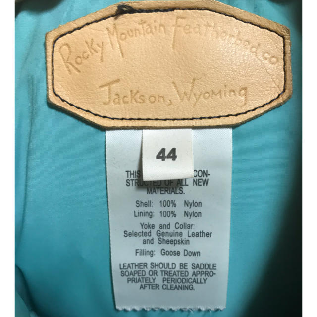 Rocky Mountain Featherbed(ロッキーマウンテンフェザーベッド)のRocky Mountain Featherbed 44 美品　ダウンベスト メンズのジャケット/アウター(ダウンベスト)の商品写真