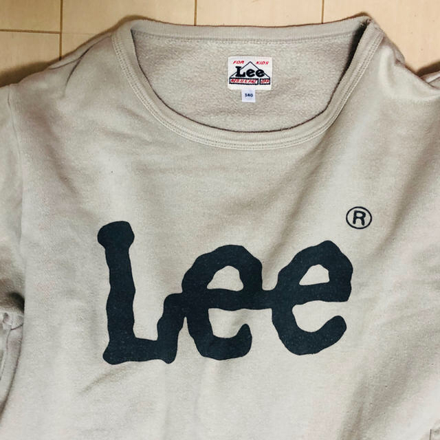 Lee(リー)のLee トレーナー　サイズ140  キッズ/ベビー/マタニティのキッズ服男の子用(90cm~)(ニット)の商品写真