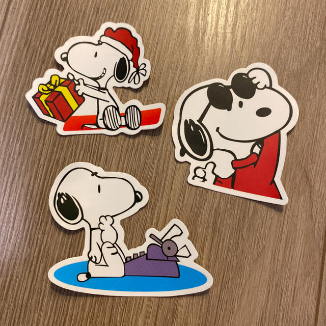 SNOOPY(スヌーピー)のスヌーピー　ステッカー　シール インテリア/住まい/日用品の文房具(シール)の商品写真