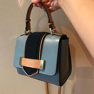 ザラ(ZARA)のzara♡ハンドバッグ♡ショルダーバッグ♡ライトブルー♡美品(ショルダーバッグ)