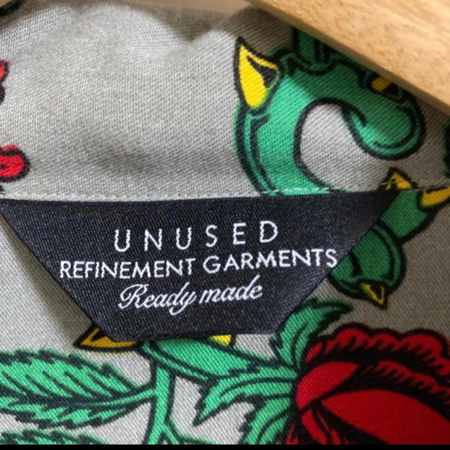 UNUSED(アンユーズド)のUNUSED アンユーズド Rose Pattern  Gray メンズのトップス(シャツ)の商品写真