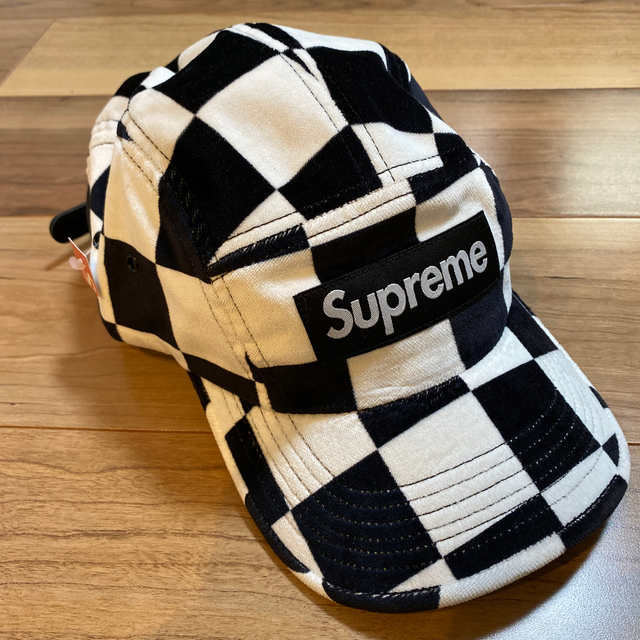 Supreme(シュプリーム)のSupreme Velvet Camp Cap メンズの帽子(キャップ)の商品写真