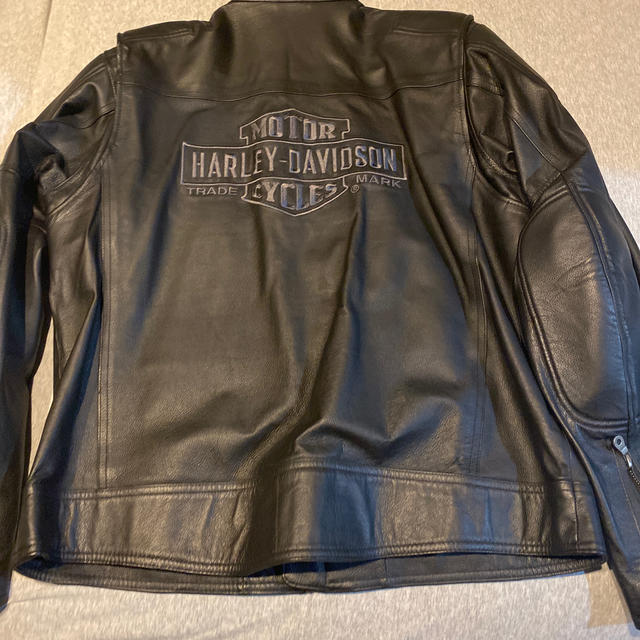 Harley Davidson(ハーレーダビッドソン)の【りんご様専用】ハーレーダビットソン  革ジャン  Ｌ メンズのジャケット/アウター(レザージャケット)の商品写真