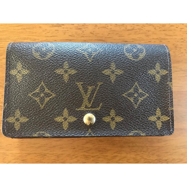 【日本限定モデル】  LOUIS VUITTON 二つ折り財布  ルイヴィトン - 財布