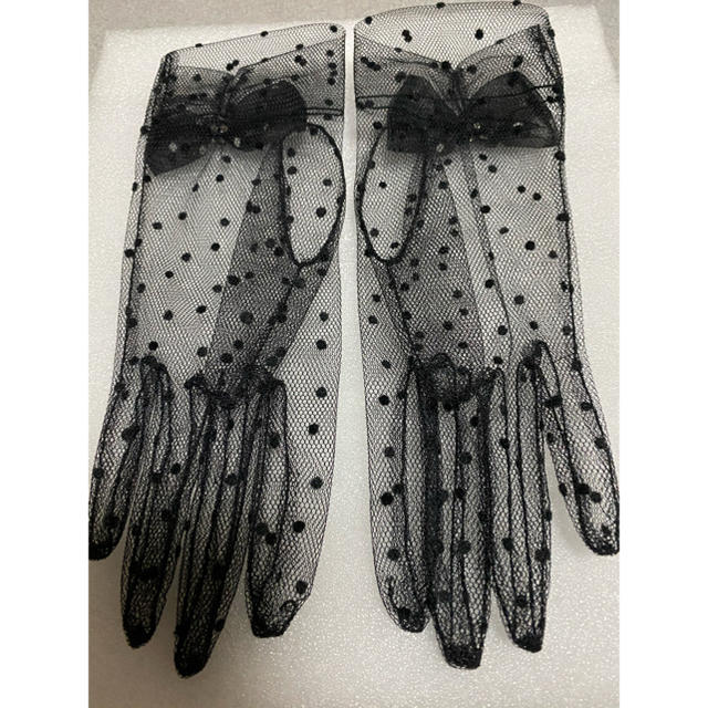 美品 ドット柄　手袋 黒 ブラック レディース  冬 グローブ  レディースのファッション小物(手袋)の商品写真