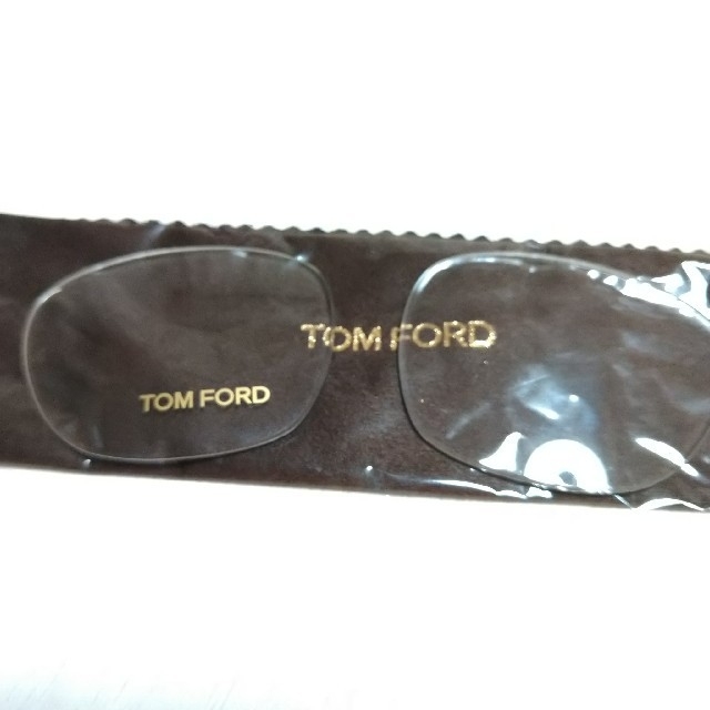 TOM FORD(トムフォード)のぼびお様専用　TOM FORD　トムフォード　メガネ　TF5178 055 メンズのファッション小物(サングラス/メガネ)の商品写真