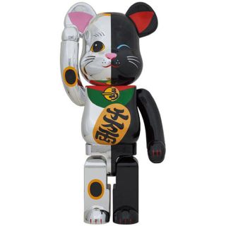 メディコムトイ(MEDICOM TOY)のBE@RBRICK 招き猫 銀×黒 1000％(フィギュア)