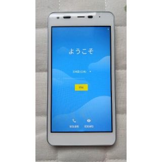 キョウセラ(京セラ)の京セラ　Android One S2 ホワイト　SIMロック解除済み(スマートフォン本体)