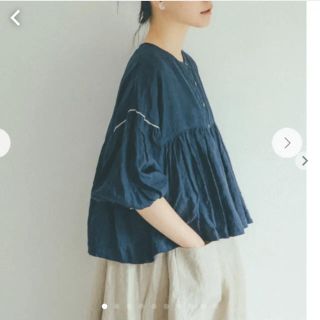 ネストローブ(nest Robe)のネストローブ 【Kanokahoさん別注】マイパフィブラウス新品タグ付き(シャツ/ブラウス(長袖/七分))