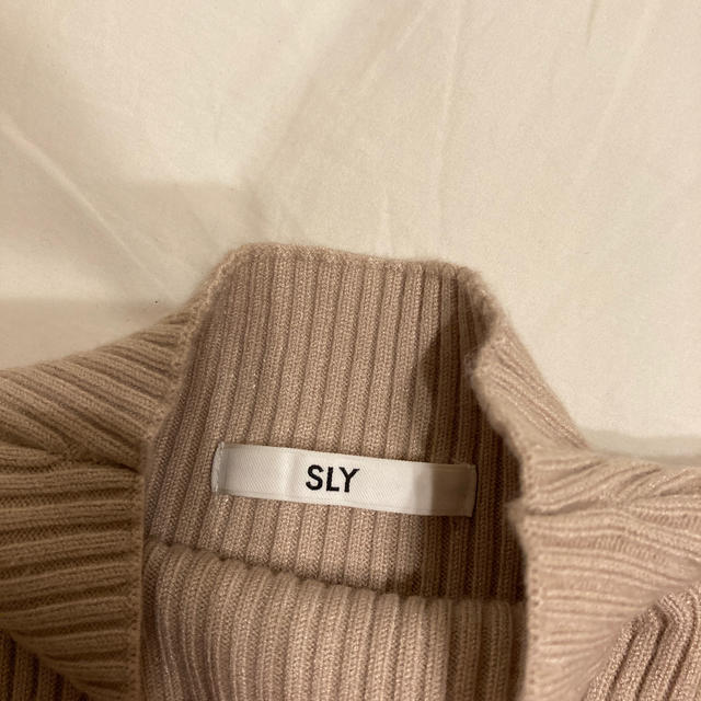 SLY(スライ)のSLY プチハイネックニット レディースのトップス(ニット/セーター)の商品写真