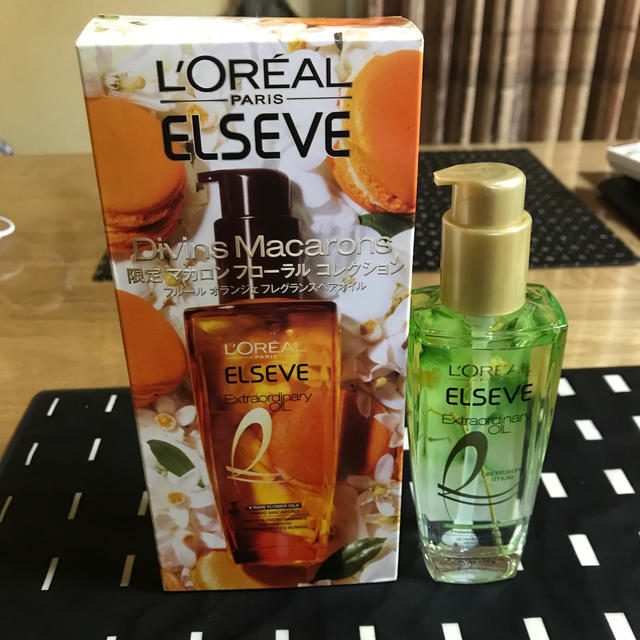 L'Oreal Paris(ロレアルパリ)のエクストラオーディナリーオイル　各100ml2本セット コスメ/美容のヘアケア/スタイリング(オイル/美容液)の商品写真