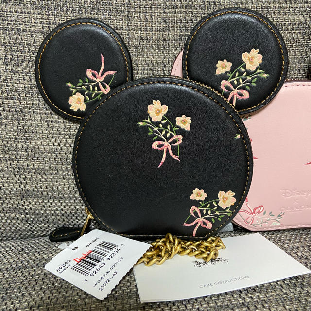 COACH(コーチ)のDisney x Coach 69243  コインケース コーチ　黒　ミッキー レディースのファッション小物(コインケース)の商品写真