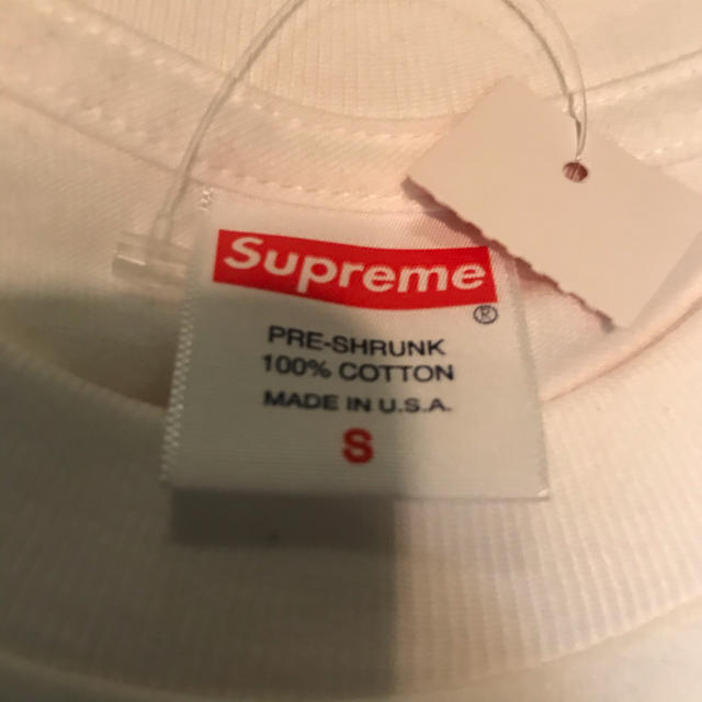 Supreme(シュプリーム)のsupreme BOXロゴ　ロンT ホワイト　Sサイズ メンズのトップス(Tシャツ/カットソー(七分/長袖))の商品写真
