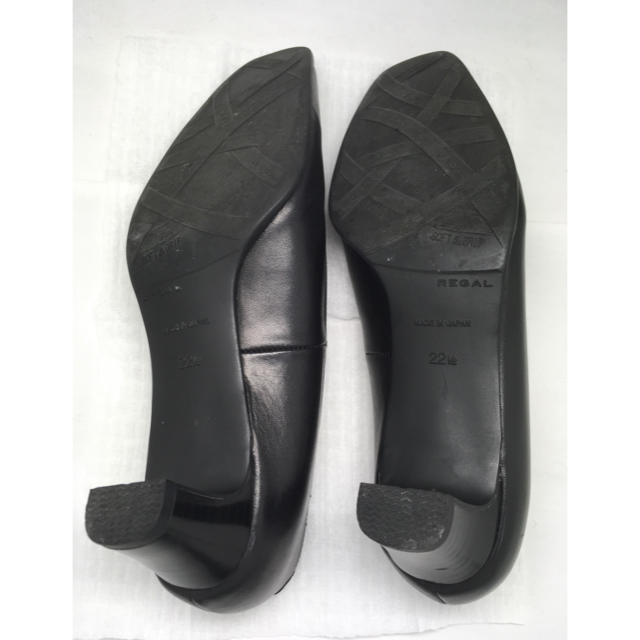 REGAL(リーガル)のREGAL 黒パンプス 3㎝ヒール　22.5㎝ レディースの靴/シューズ(ハイヒール/パンプス)の商品写真