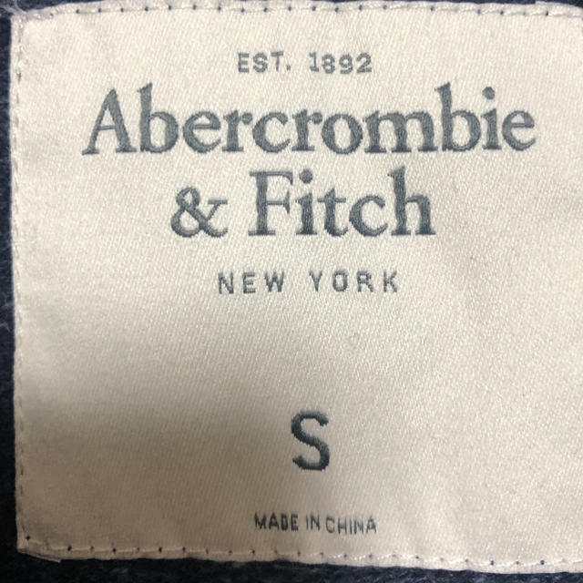 Abercrombie&Fitch(アバクロンビーアンドフィッチ)の【M-MA-M様】新品未使用　アバクロンビー&フィッチ　メンズ　カーディガン メンズのトップス(カーディガン)の商品写真