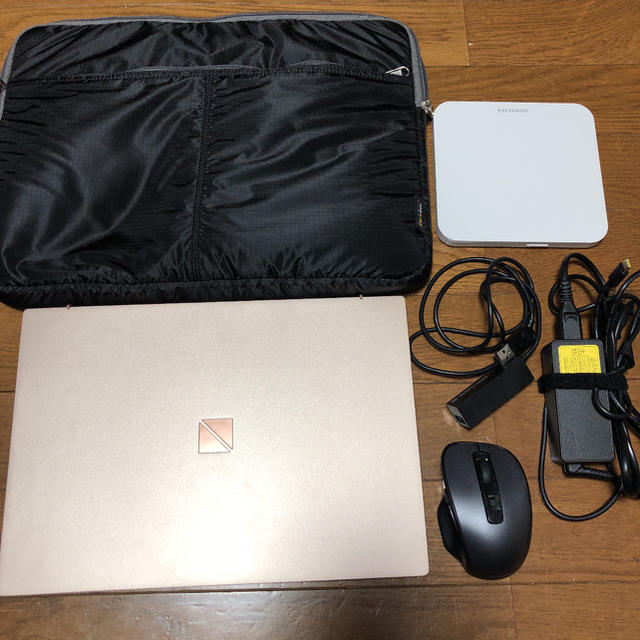 NEC(エヌイーシー)のNEC PC-PM550NAG ノートパソコン 箱無し スマホ/家電/カメラのPC/タブレット(ノートPC)の商品写真