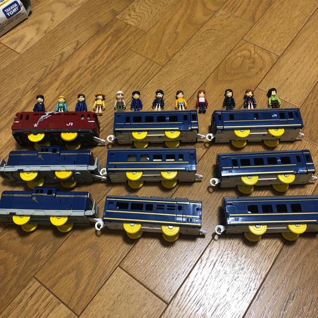 Takara Tomy - 【プラレール】トイザらスオリジナル いっぱいつなごう寝台車セット 北斗星の通販 by わかめの中古品店｜タカラ