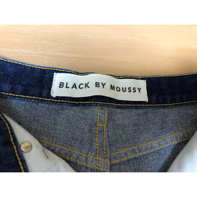 BLACK by moussy(ブラックバイマウジー)のBLACK BY MOUSSY ワイドデニムパンツ レディースのパンツ(デニム/ジーンズ)の商品写真