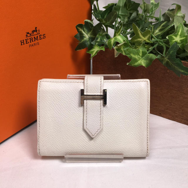 Hermes(エルメス)の定価17万✨Aランク✨HERMES ベアン　カードケース レディースのファッション小物(財布)の商品写真