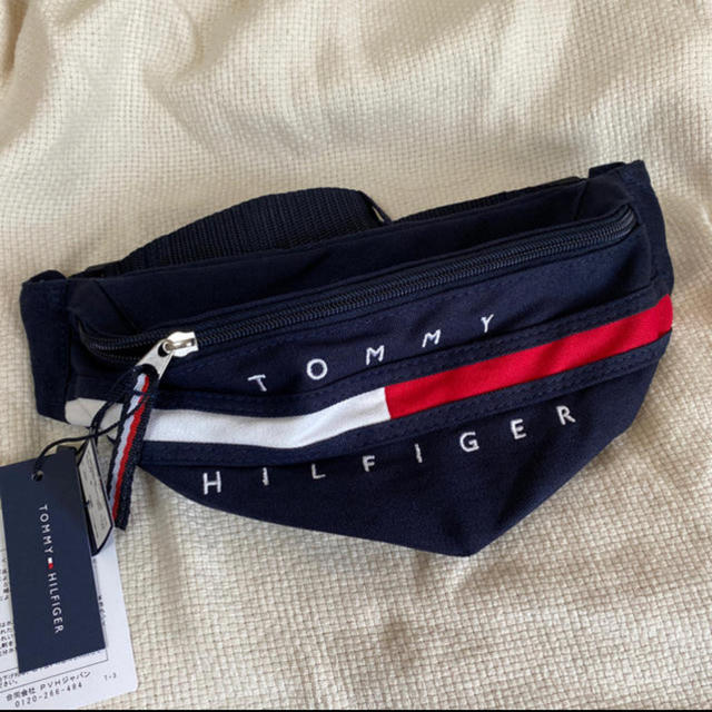 TOMMY HILFIGER(トミーヒルフィガー)のTOMMY HILFIGER ボディバッグ メンズのバッグ(ボディーバッグ)の商品写真