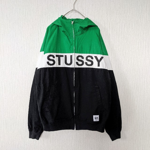 トップス美品【STUSSY】パーカー　ロゴ入り　ステューシー　バイカラー　メンズMサイズ