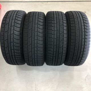 トヨタ(トヨタ)の中古スタッドレス215/60R17エスティマ、C-HRなどに(タイヤ)