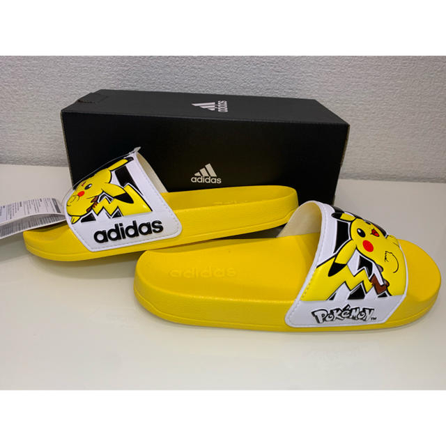 adidas(アディダス)のアディダス　ポケモンコラボ　アディレッタ　ピカチュウ  レディースの靴/シューズ(サンダル)の商品写真