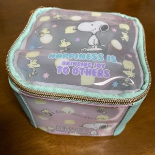スヌーピー バニティポーチ ポーチ レディース の通販 85点 Snoopyのレディースを買うならラクマ スヌーピー バニティポーチ ポーチ レディース の通販 85点 Snoopyのレディースを買うならラクマ