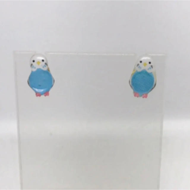 インコ　プチピアス　セキセイ  鳥　no.407 ハンドメイドのアクセサリー(ピアス)の商品写真