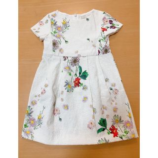 ザラキッズ(ZARA KIDS)の値下げしました❗️ザラベビー　花柄ワンピース(ワンピース)