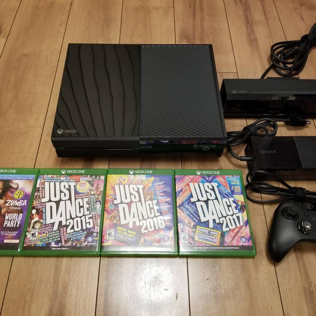 すぐ遊べる！Xbox One + Kinect セット！