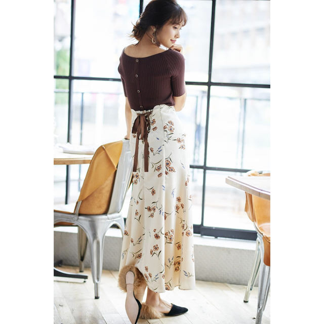 Rirandture(リランドチュール)の♡リランドチュール♡ フラワーセミフレアスカート  レディースのスカート(ロングスカート)の商品写真
