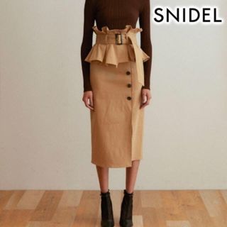 スナイデル(SNIDEL)のポンチタイトストレッチスカート(ロングスカート)