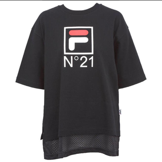 ヌメロヴェントゥーノ(N°21)のN゜21 X FILA コラボTシャツ(Tシャツ(半袖/袖なし))