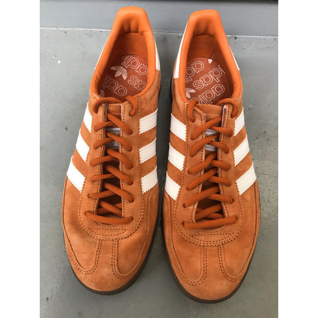 adidas(アディダス)のHANDBALL SPEZIAL 美品 25.5cm メンズの靴/シューズ(スニーカー)の商品写真