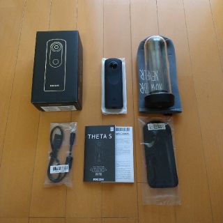 リコー(RICOH)のRicoh Theta S + 専用透明ハードケース(防水)セット(コンパクトデジタルカメラ)