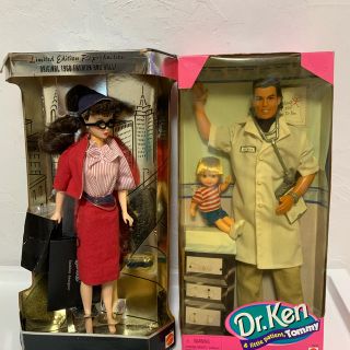 バービー(Barbie)の復刻バービーとDr.Ken 小さな患者付き♪ (マテル社)(ぬいぐるみ/人形)