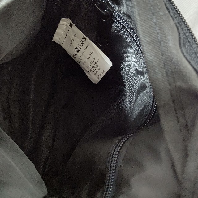SEA(シー)の【新品未使用】WIND AND SEA ショルダーバッグ黒 メンズのバッグ(ショルダーバッグ)の商品写真