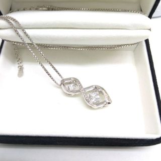 ギラロッシュ(Guy Laroche)のguy laroche ネックレス　ダイヤモンド　CZ(ネックレス)