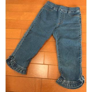 ジーユー(GU)の【120】美品！GU ガールズ　クロップドパンツ　デニム×裾フリル(パンツ/スパッツ)